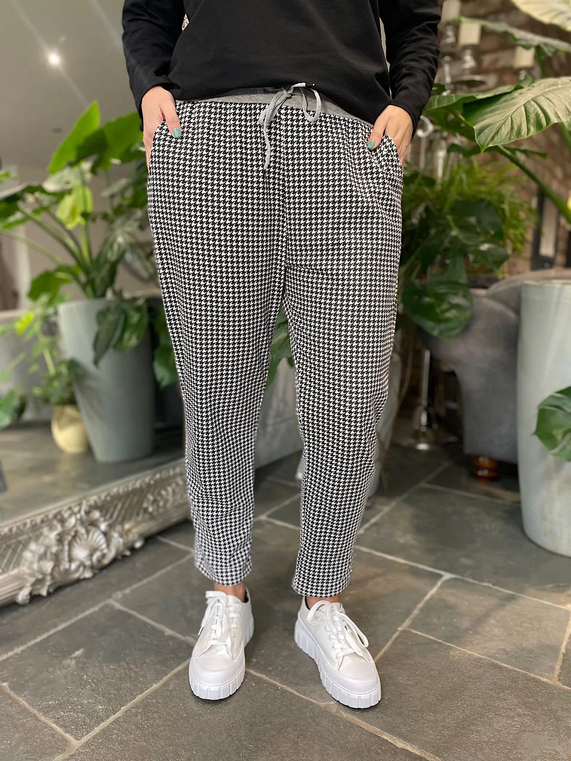 Black Printed Dogtooth Joggers