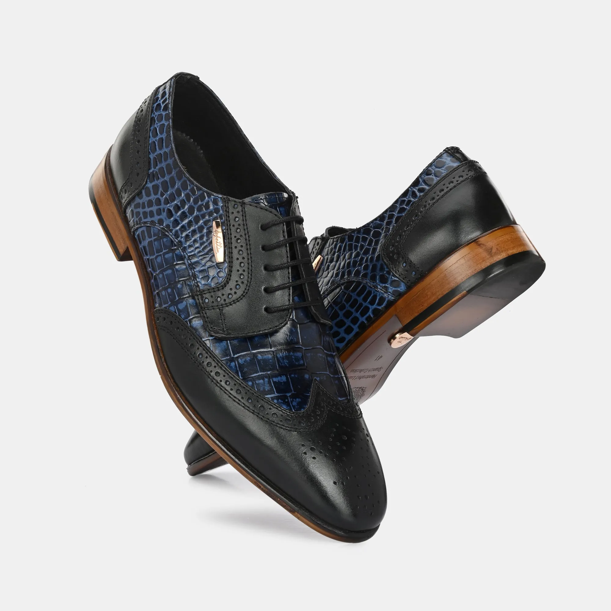 Colour-Blocked Lace-Up Brogues by Lafattio