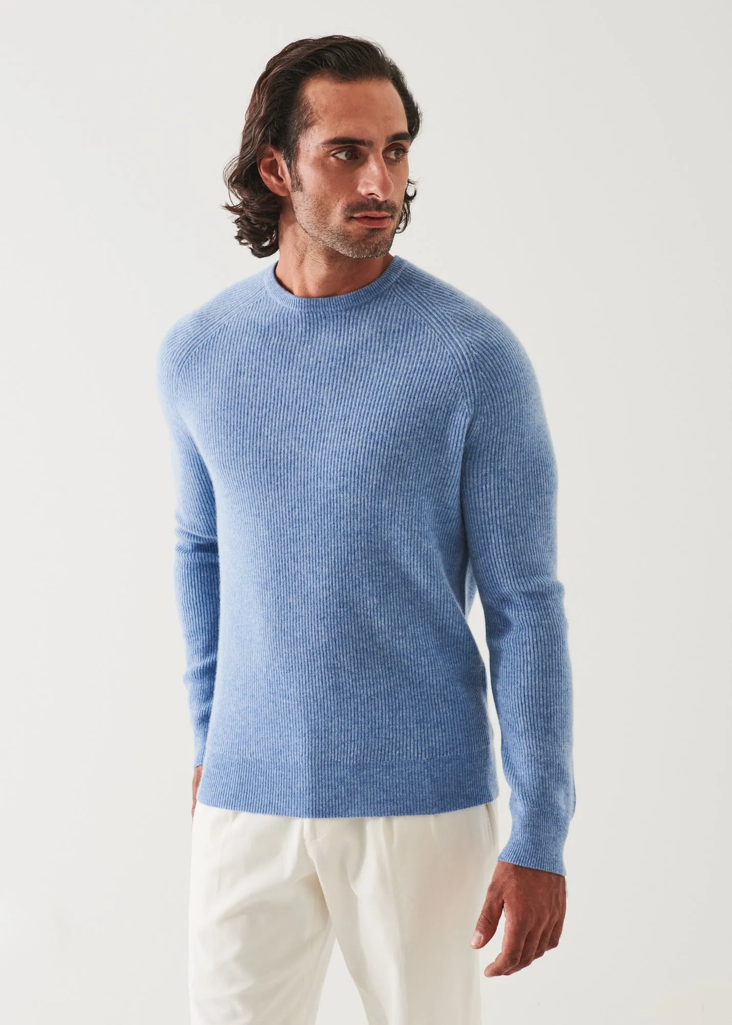 RIBBED CASHMERE CREWNECK