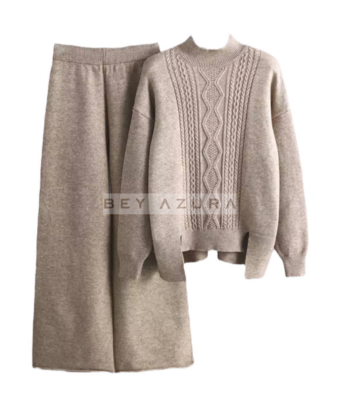 Thick Knit Pullover And Ankle Length Pant Set In Brown