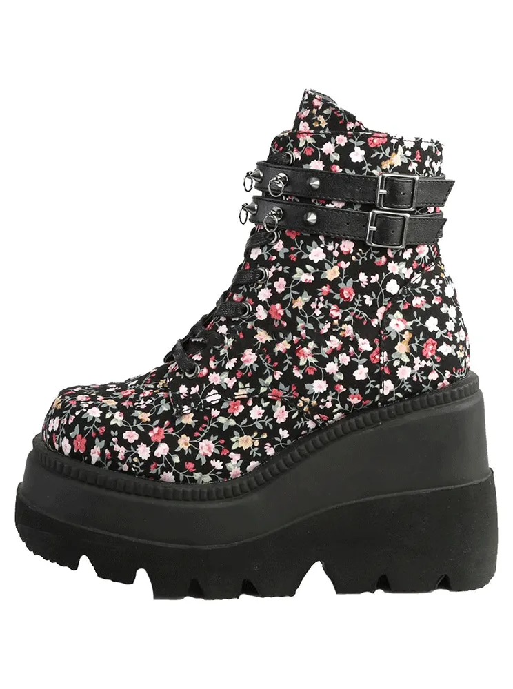 Women's Shaker-52st Wedge Platform Ankle Boot